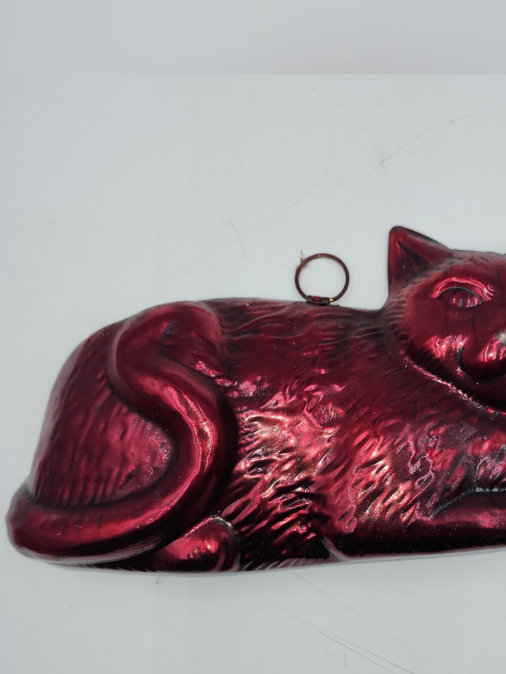 Red Metallic Cat Wall Accent Hanging Sculpture
